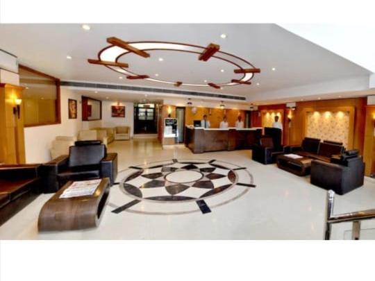 Hotel Queens Tower Amritsar Luaran gambar