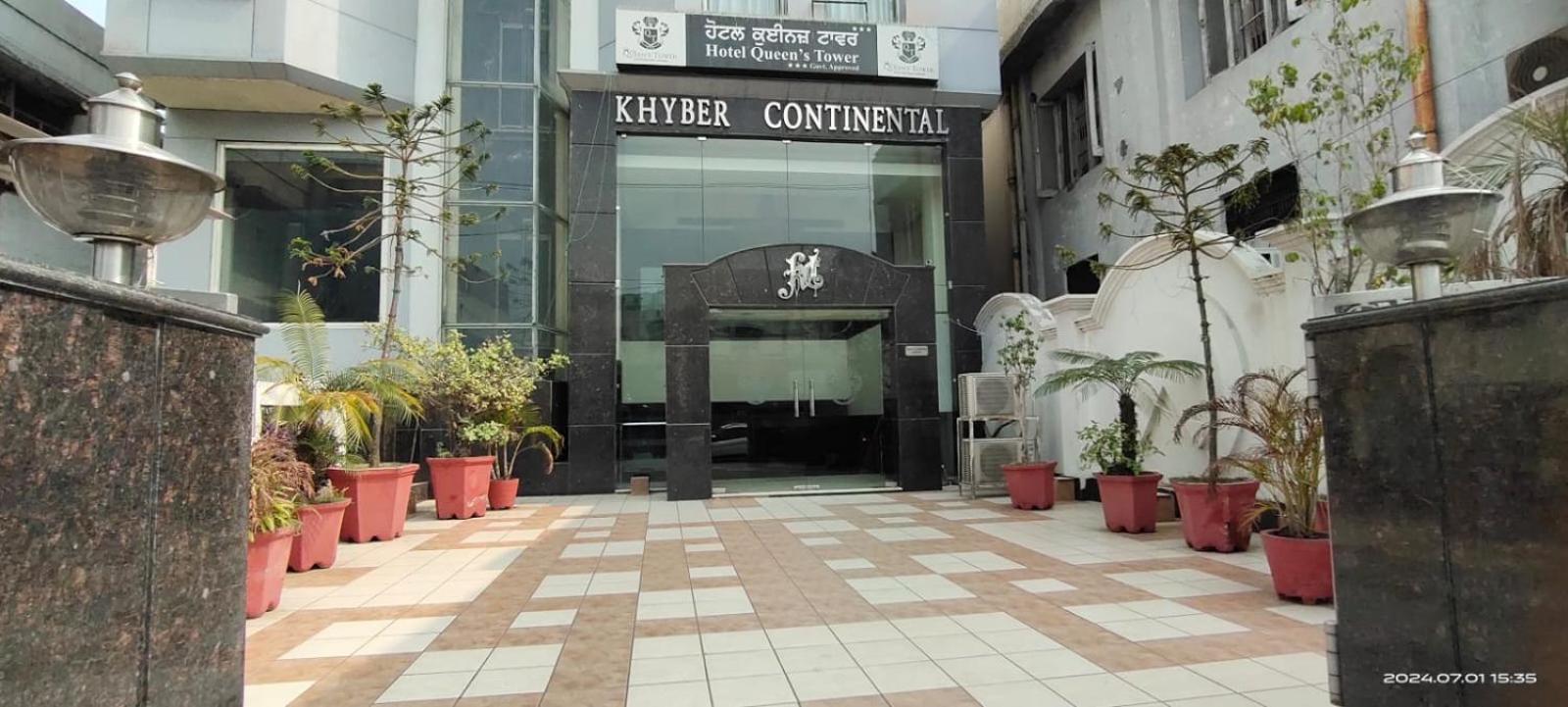 Hotel Queens Tower Amritsar Luaran gambar